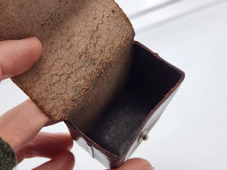 Rollei F&H Leather Bay I Hood Accessory Case - Inner approx. 45mm x 45mm x 25mm - Image 2 of 4