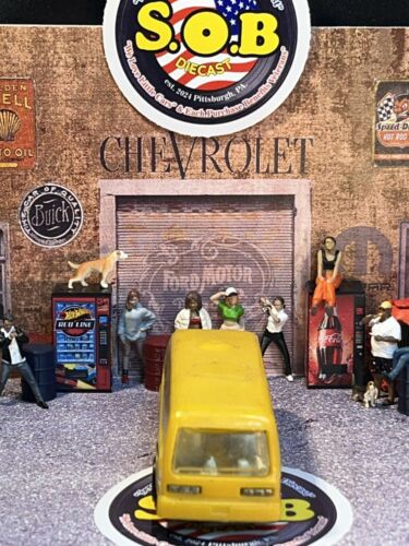 Hot Wheels Blackwalls 1981 School Bus 1:64 Yellow Diecast EX/NM Condition - Picture 2 of 9