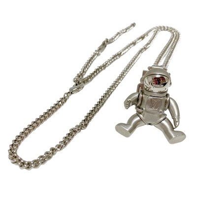 LOUIS VUITTON Collier Astro LV Necklace Astronaut Motif Silver