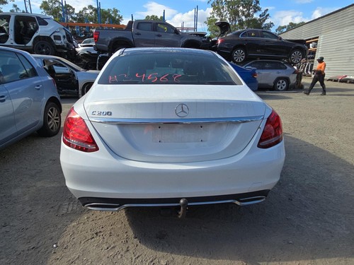 MERCEDES C CLASS 2014-2018 LEFT TAILLIGHT Sedan - Picture 6 of 6