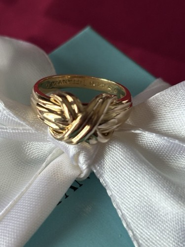 Tiffany & Co. 18k Yellow Gold 750 Signature X Ring 1990 Size 5 Near Mint Cond. - Picture 12 of 14