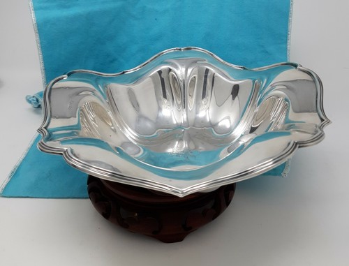 Reed & Barton Sterling Berry Bowl 9" D 2 5/8" H 11.12 ozt Mono "P" - Picture 2 of 5