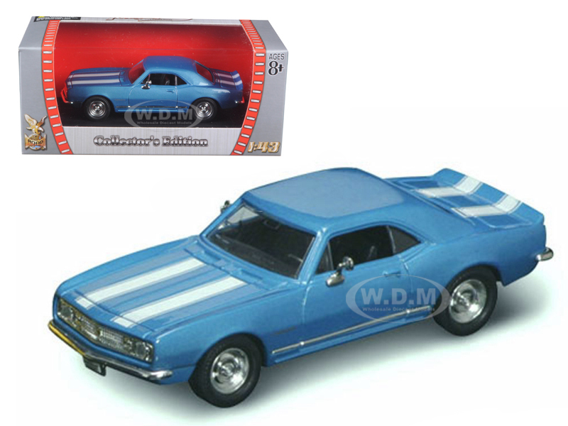 ミニカー ROAD REGENDS CHEVROLET CAMARO Z-28 1967 Amazon.com: 1967 Chevy Camaro Z-28 Black with Red Stripes 1