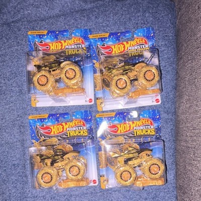 Hot Wheels Monster Trucks Shark Wreak Diecast Gold Monster Truck LIMITED EDITION