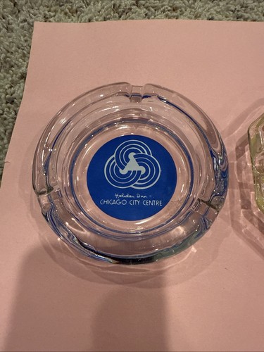 (2) Vintage Holiday Inn Clear Glass - One Is Chicago City Centre- See Pics - Picture 2 of 15