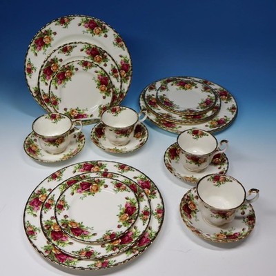 Royal Albert Bone China - Old Country Roses - 4 Place Settings - 20 Pieces