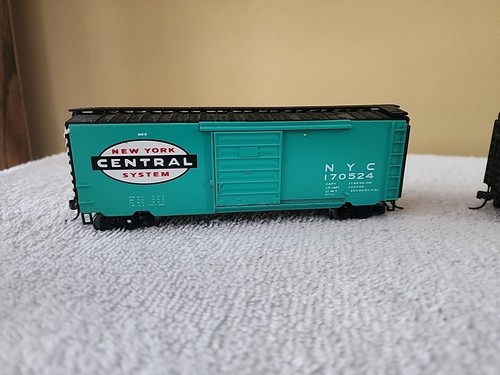 Model Power Metal Train HO New York Central Box Cars (3) - Picture 3 of 9