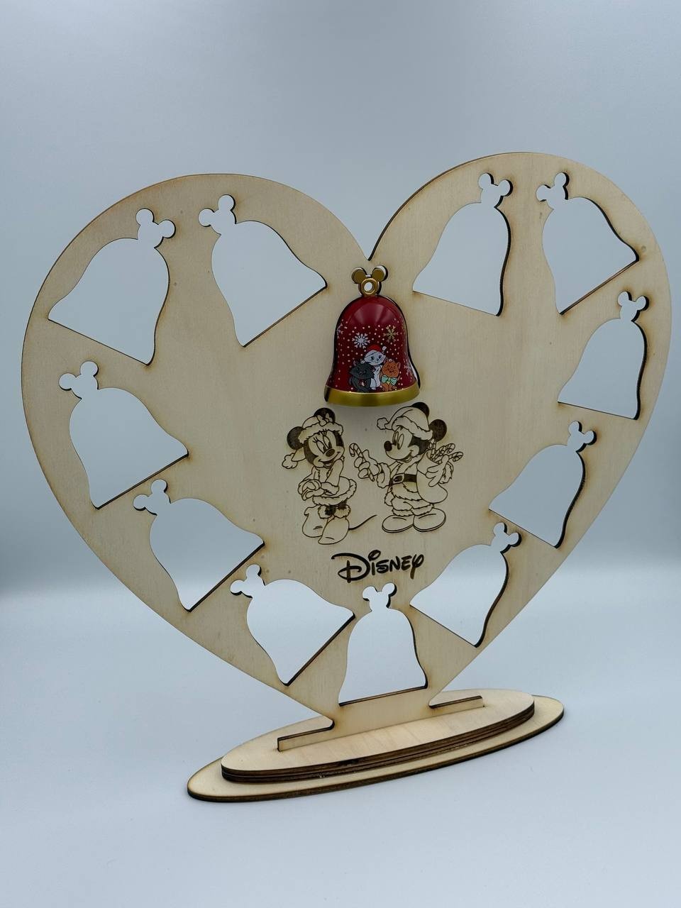 CUORE PORTA CAMPANELLE IN LEGNO – 37×34 cm