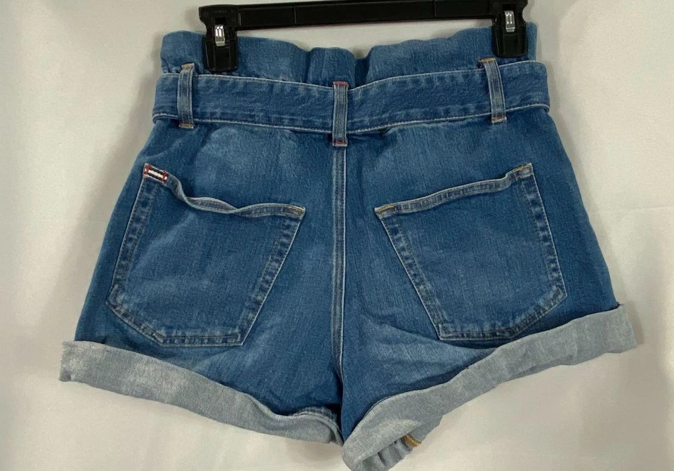 Shorts jeans azul feminino Alice + Olivia P - Imagem 2 de 4