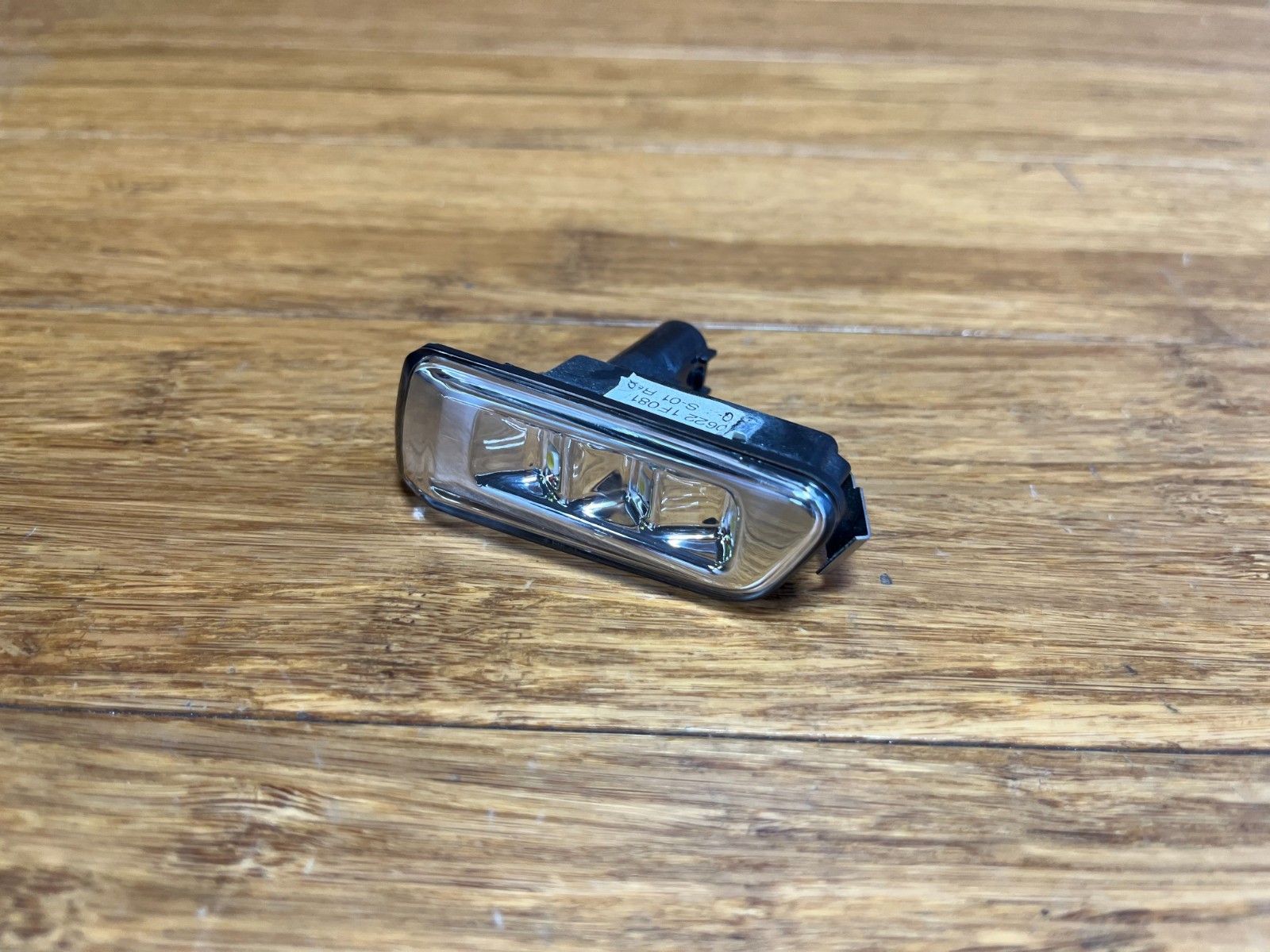 2016-2024 Audi R8 4S Rear Right Side Engine Motor Compartment Panel Light OEM