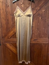 Womens Belle Vere Notte XL Tan Slip with Lace  Built in Bra