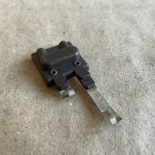 Triang R 487 Power Connection Clip To Fit Super 4 or Series 3 Track R487