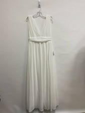 NWT LuLus Size M White Maxi Ladies Dress