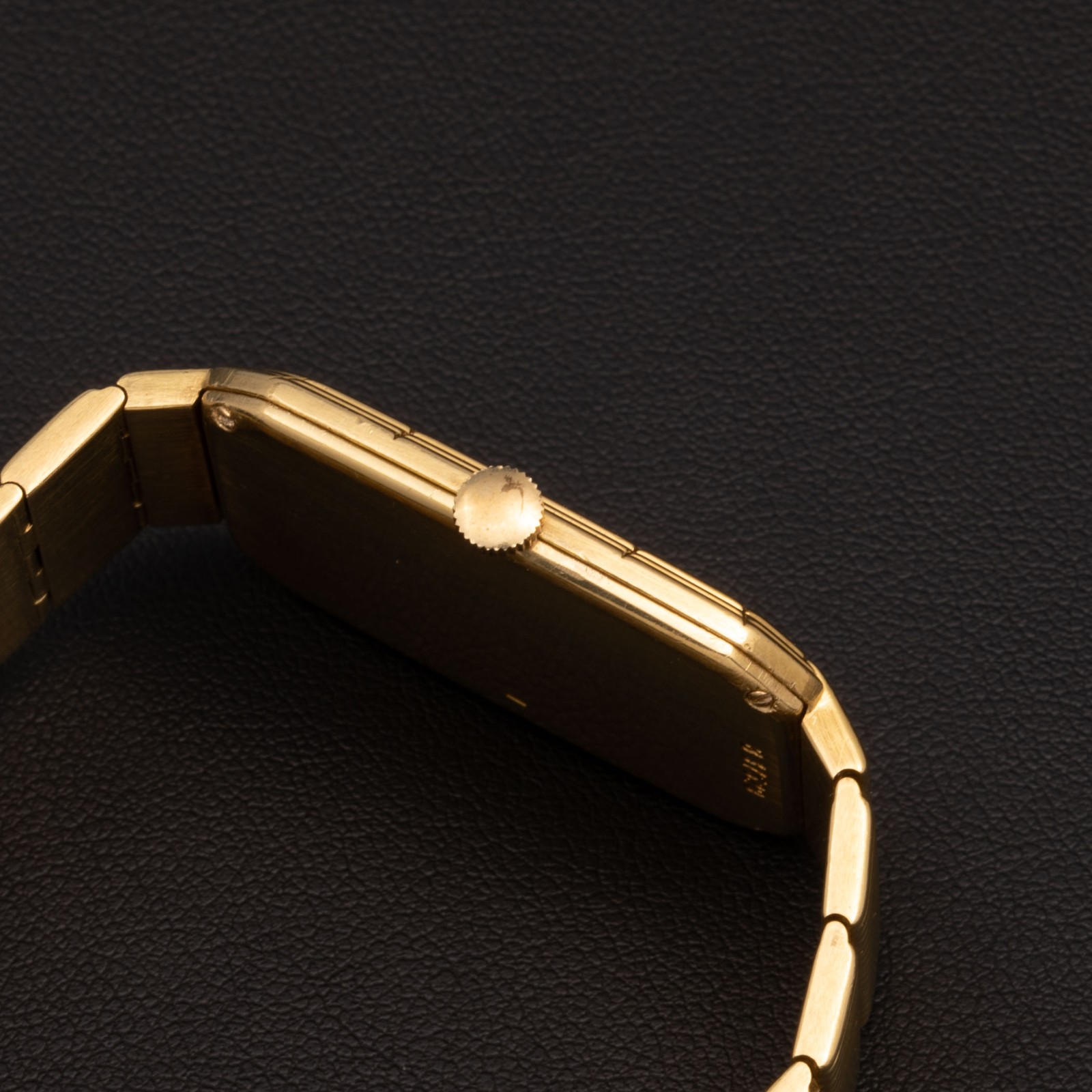 Audemars Piguet Vintage B37529 Watch 18K Gold Champagne Dial image 3