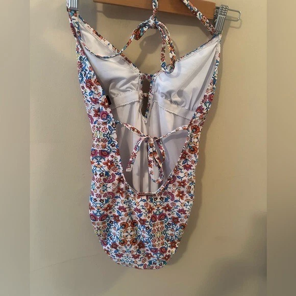 Maiô Laundry by Shelli Segal cabresto de banho floral baixo peça única tamanho pequeno - Imagem 2 de 4