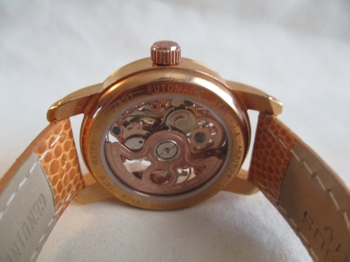 Akribos XXIV AK431RG-A Orologio da polso automatico Steampunk cinturino in pelle a carica automatica - Foto 5 di 12