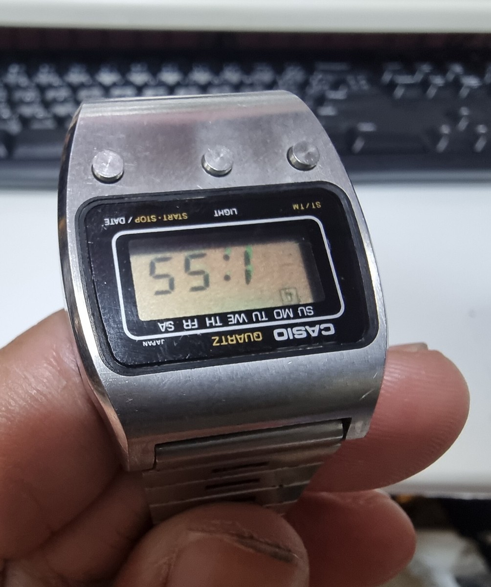 Vintage Casio 50QS-17 3 BUTTON Led Digital Watch working Vintage Casio 50QS-17 3 BUTTON Led Digital Watch working