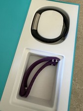 2015 Fitbit Tracker FB406BKS EUCIB bonus band no charger