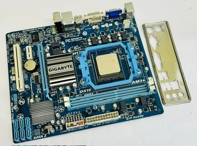 Gigabyte GA-78MLT-S2P REV:5.0 Sockel AM3+ DDR3 Mainboard AMD FX6100 CPU & I/O