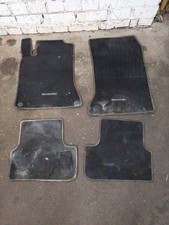 Mercedes-Benz GLA W156 X156 2017 Fußmattensatz TAJ27629 Mercedes-Benz GLA W156 X156 2017 Fußmattensatz TAJ27629