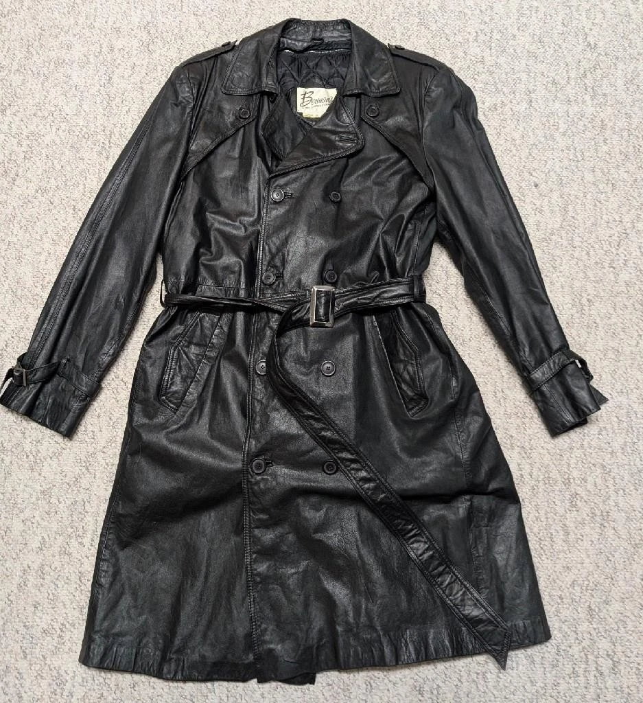 1980s vintage TRENCH COAT leather 42 double breasted BELTED black SHERLOCK - product detail image 2
