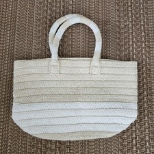 ALTRU Made for Good Womens Woven Straw Cream/ White Summer Bag Purse /Tote