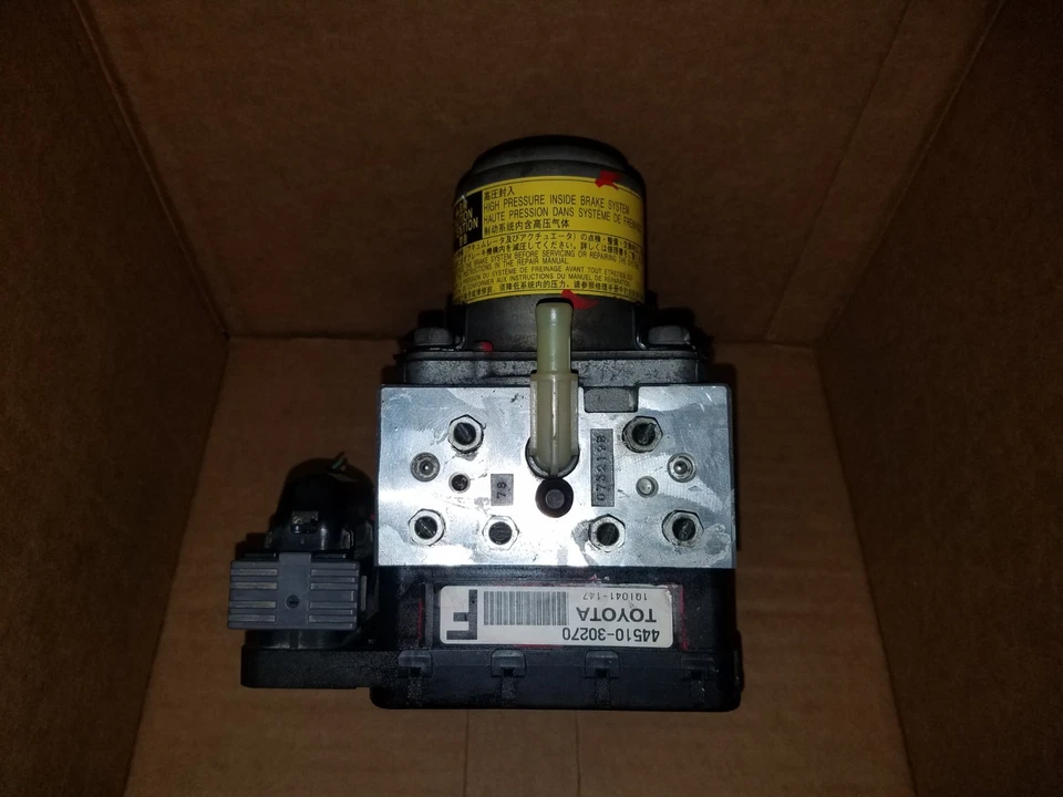 Toyota Camry 2007 a 2011 híbrido ABS conjunto de bomba de freno antibloqueo 44510-30270 Foto 3 de 4