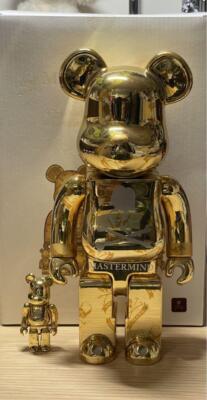 BE@RBRICK 400% & 100% MASTERMIND JAPAN GOLD MEDICOM TOY Bearbrick