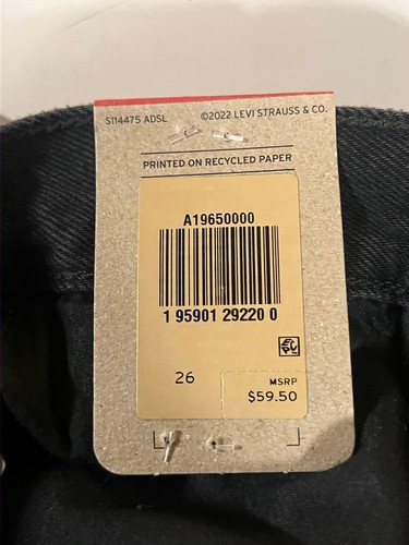 Levi's Women's NWT High Waisted Mom Shorts Black Denim Size 26 - Picture 5 of 5