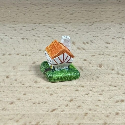 Artisan Dollhouse Miniature English Pub Staffordshire Figurine Signed Margie - Picture 5 of 9