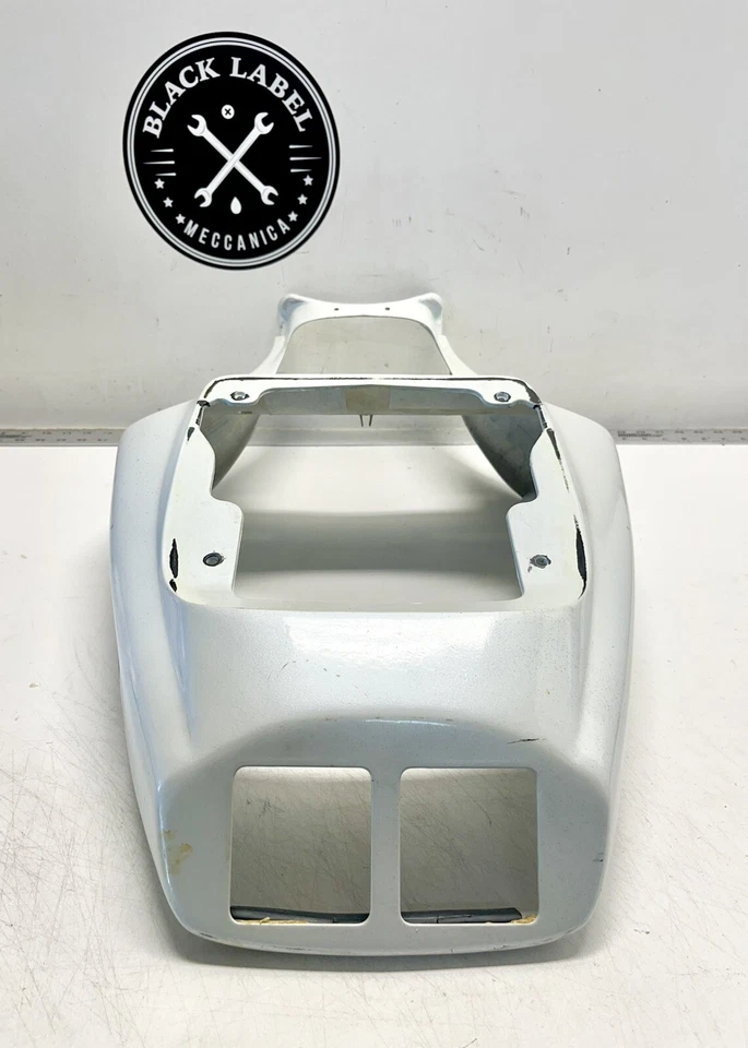 Carenado asiento sección trasera biposto Ducati 748 996 998 916 usado necesita pintura blanca Foto 2 de 4