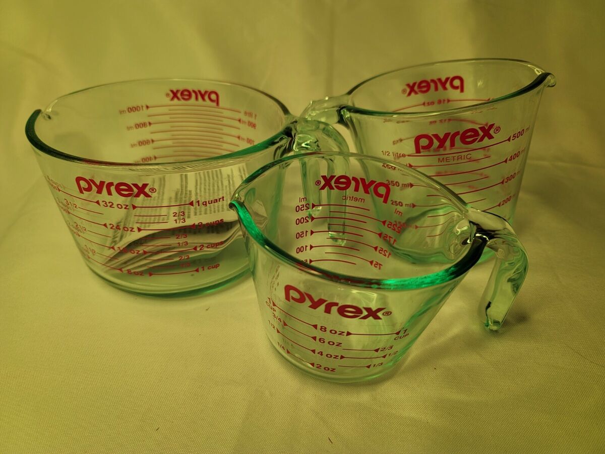 Glass Measuring Cup Set (3-Piece, Microwave and Oven Safe),Clear