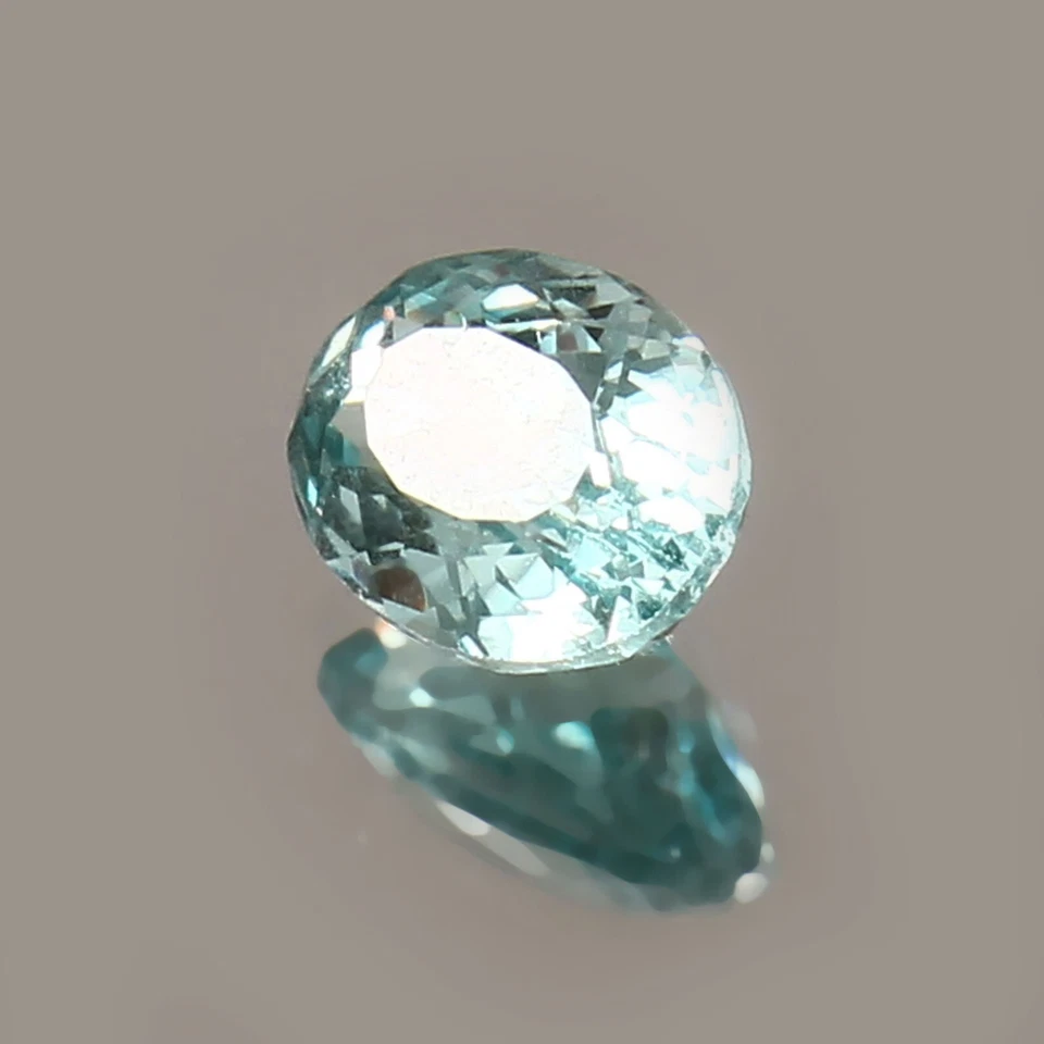 AAA 1.50 CT Natürlich Ceylon Kostüm Grün Spinell 8x6 MM Lose Oval Schliff - Bild 3 von 4