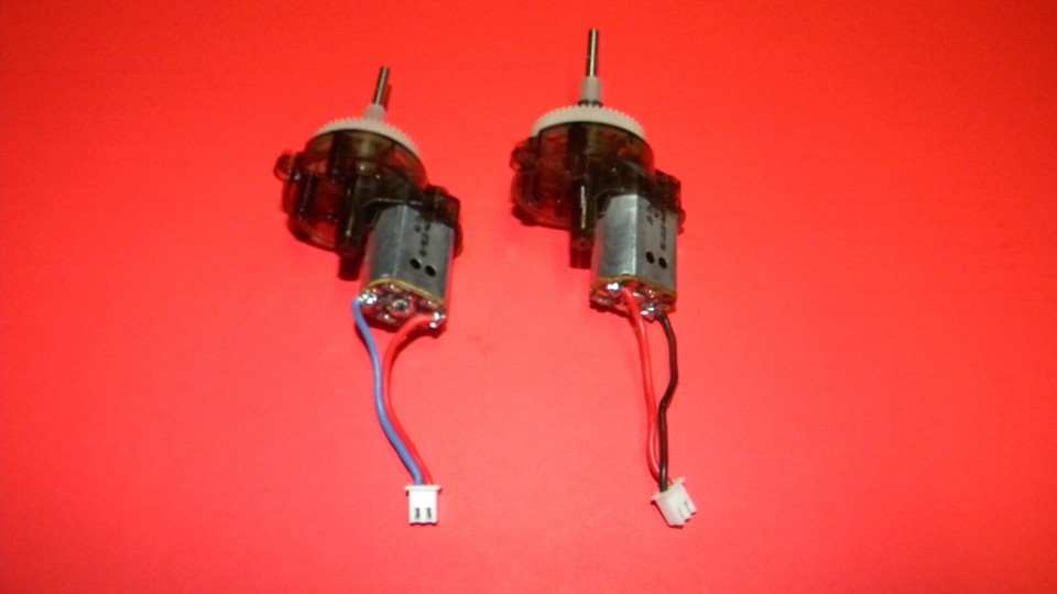 (x2) Syma X8C X8W X8G Motor Clockwise CW / Counterclockwise CCW Spindle ...