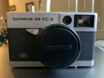 OLYMPUS 35 EC2 35mm Film Camera Working