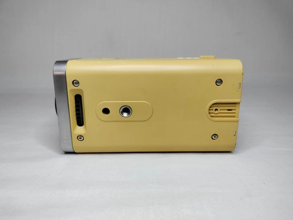 Sony SSC-DC88P SSCDC88P Color Video Camera AC220-240V 4.2W Made in Japan - Image 2 of 3