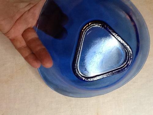 BLUE BOWL COBALT GLASS TRIANGULAR RARE / UNUSUAL 11*13*23B - Picture 6 of 9
