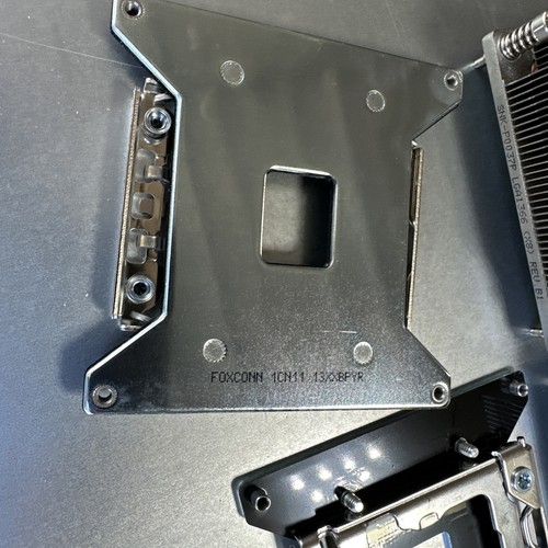 2 Pcs Supermicro SNK-P0037P 1U Passive Heatsink LGA1366 Socket W/base . - Picture 7 of 7