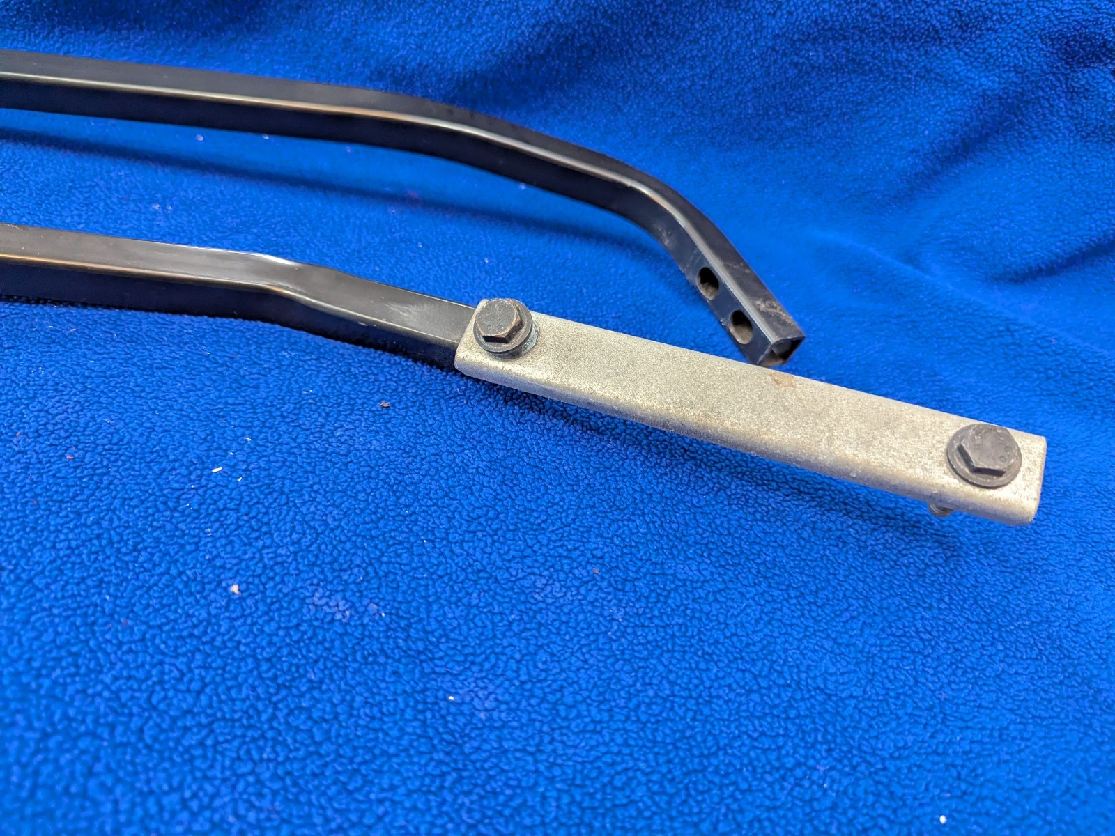 Maserati GranTurismo 2008-2019 Front Right Strut tower braces Set