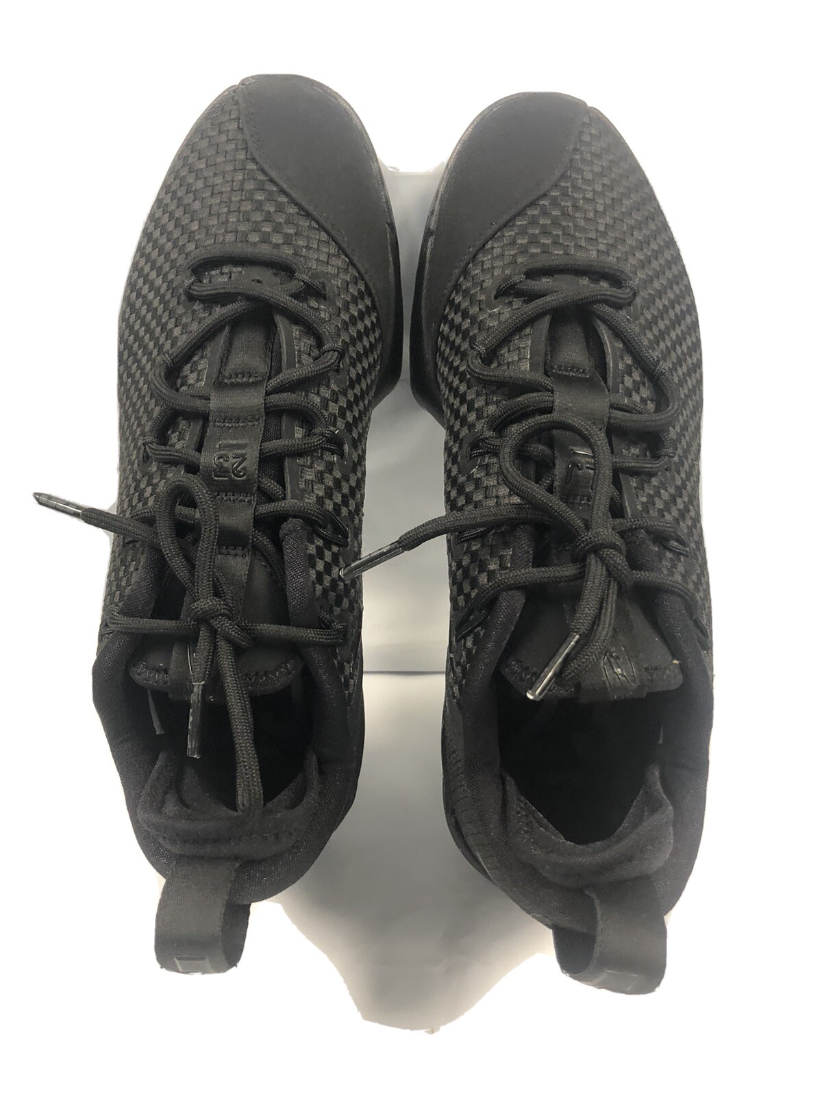 lebron xiv triple black