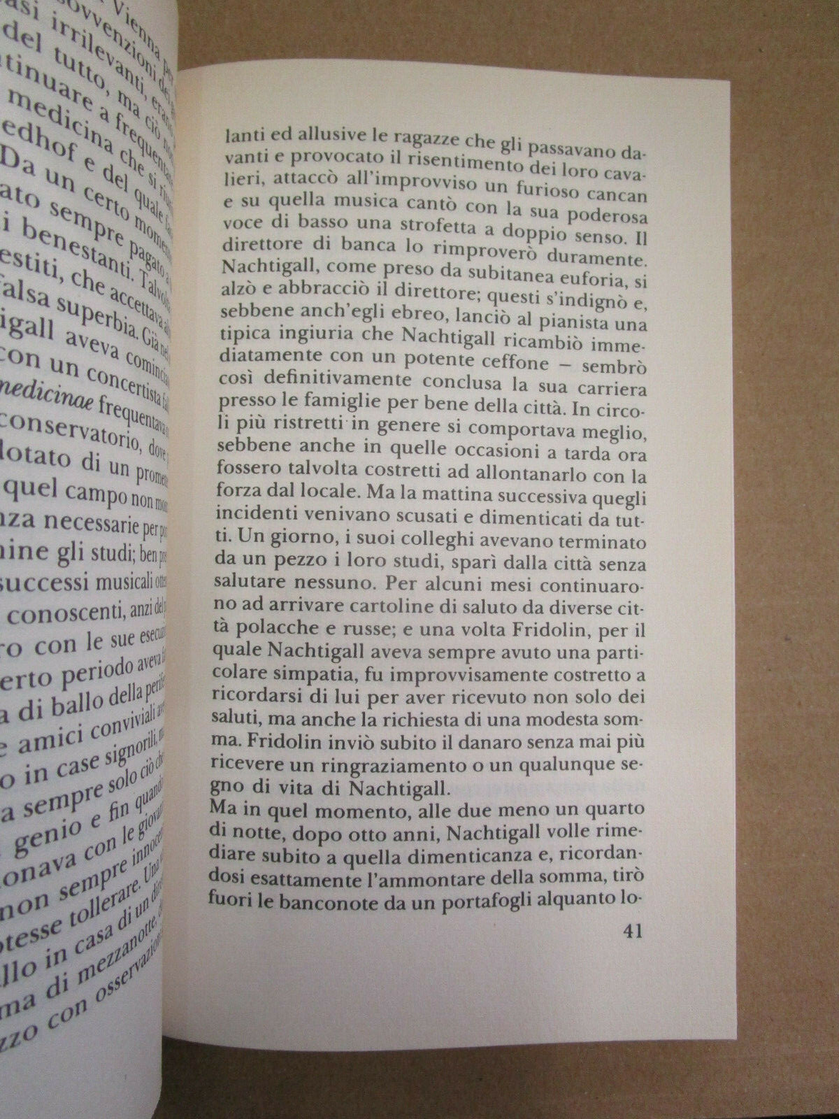 Foto 2 di 2