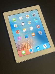 Apple (Sep 16, 2012) | Apple Ipad 2 Mc979Ll/A Tablet (16Gb, Wifi, White) 2Nd Generation (885909471812)