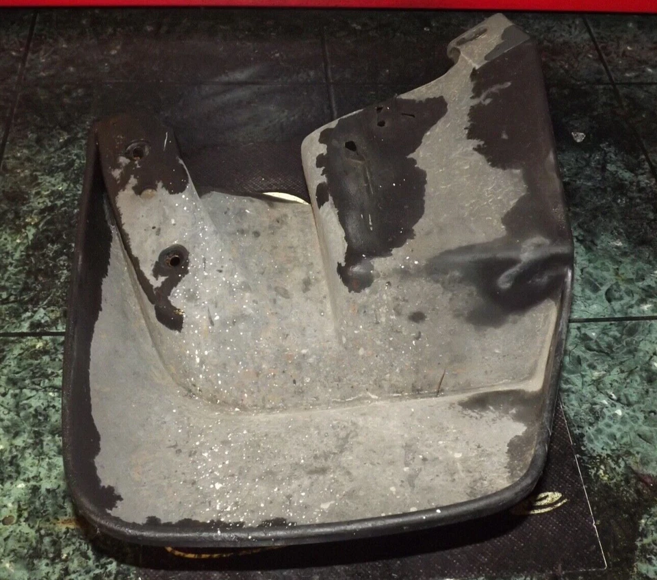 (1) 90-93 raro OEM USDM Acura Integra DA SK7 3 puertas protector contra salpicaduras de barro trasero derecho RR Foto 3 de 4