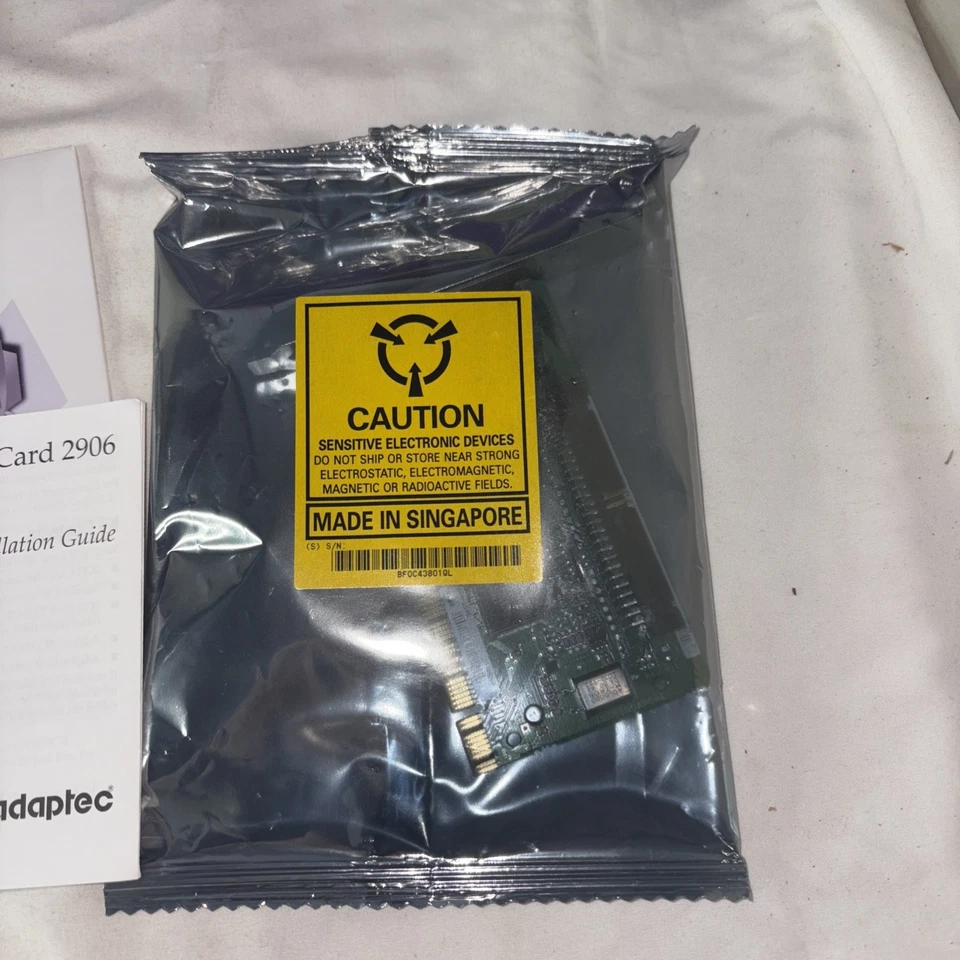 Adaptec AVA-2906 32 Bit PCI SCSI Controller Card PC Mac Open Box Sealed Interior - Image 4 of 4
