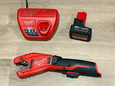 Milwaukee M12 Copper Tubing Cutter 2471-20 w/ XC 4.0 Battery & Charger 3/8-1"