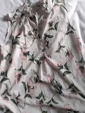 Ladies Cream Floral Pattern Sleevless Top With High Ruffled Neck Tie Front Sz M