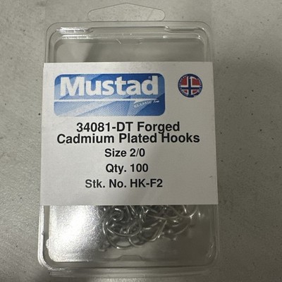 100 Mustad 34081-DT Size 2/0 Forged Cadmium Plated Hooks HK-F2