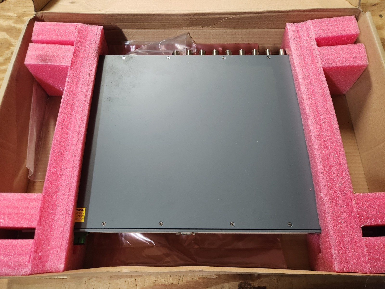 Corning Mobile Access 330-RB-1 Remote Building Unit