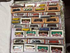 Vintage Train Freight Cars Lot Of 33 NEW ESTATE FIND READ DESCRIPTION
