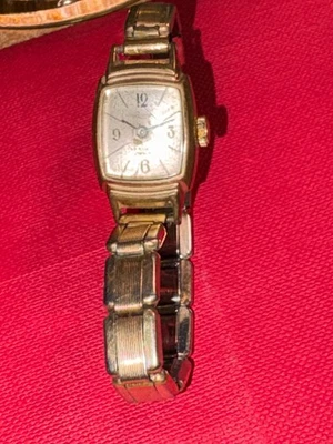 Reno Damen Armbanduhr Goldplated zugband Gold 17 Rubis Handaufzug - Bild 1 von 4